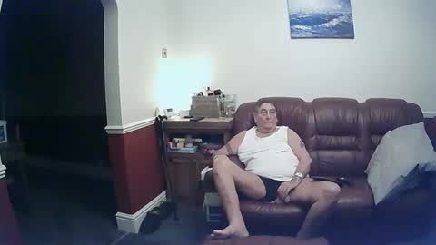 MAX online show from 03-07-25, 10:21