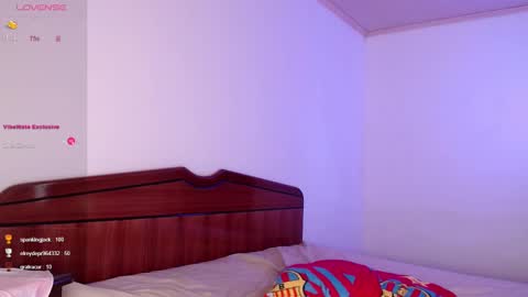 Maxi Model Independent  online show from 12-04-24, 06:17