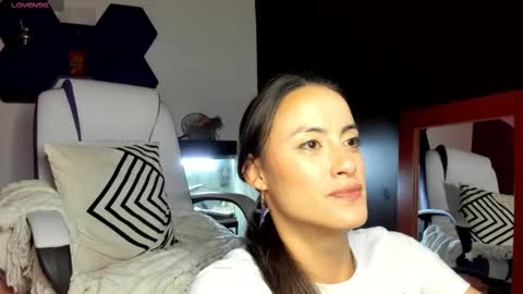 Max online show from 02-09-25, 05:54