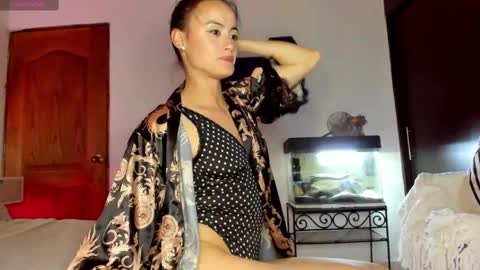 Max online show from 02-12-25, 02:45