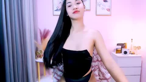 Snapshot of maxie_greyson chatting on 02-15-25, 12:59 maxie greyson online show from 02-15-25, 12:59