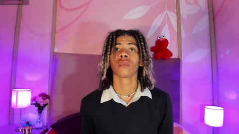 Snapshot of maxim_walker chatting on 03-09-25, 03:11 maxim online show from 03-09-25, 03:11