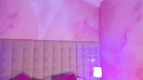 Snapshot of maxim_walker chatting on 10-04-25, 07:06 maxim online show from 10-04-25, 07:06