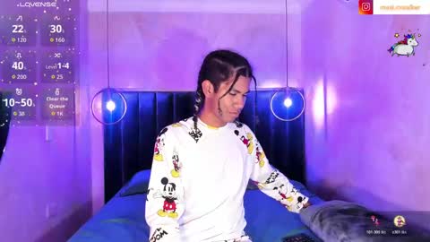 Snapshot of maxim_walker chatting on 10-21-25, 03:07 maxim online show from 10-21-25, 03:07