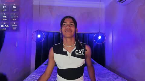 Snapshot of maxim_walker chatting on 11-06-25, 03:07 maxim online show from 11-06-25, 03:07