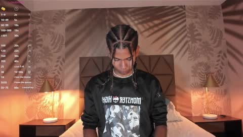 Snapshot of maxim_walker chatting on 11-11-25, 03:06 maxim online show from 11-11-25, 03:06