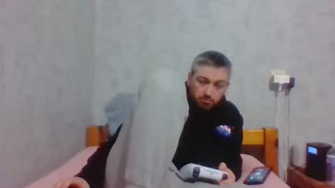 Snapshot of maximefrxx chatting on 12-20-24, 10:11 Maxime online show from 12-20-24, 10:11