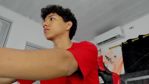 Maximiliano online show from 11-02-25, 08:44