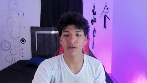 Maximiliano online show from 11-10-25, 07:46