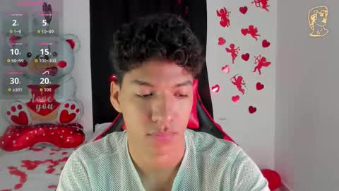 Snapshot of maximiliano_khalil chatting on 02-16-26, 07:32 Maximiliano online show from 02-16-26, 07:32