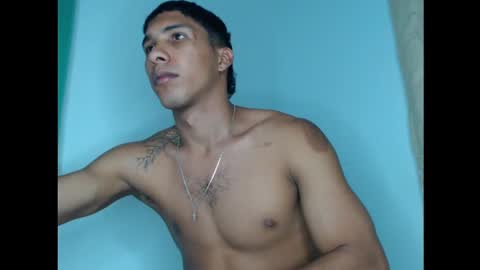 Snapshot of maximo_vega_new chatting on 12-09-24, 02:02 Maximo Aron Vega online show from 12-09-24, 02:02