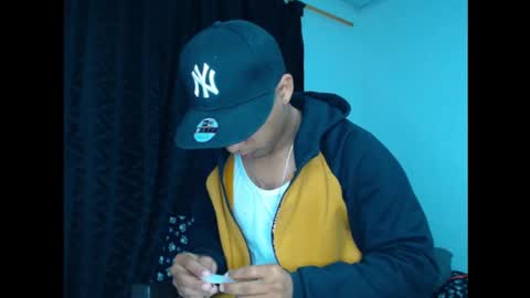 Snapshot of maximo_vega_new chatting on 12-14-24, 10:34 Maximo Aron Vega online show from 12-14-24, 10:34