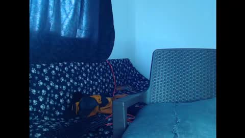 Snapshot of maximo_vega_new chatting on 12-15-24, 07:10 Maximo Aron Vega online show from 12-15-24, 07:10