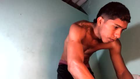 Snapshot of maximo_vega_new chatting on 01-24-25, 03:00 Maximo Aron Vega online show from 01-24-25, 03:00