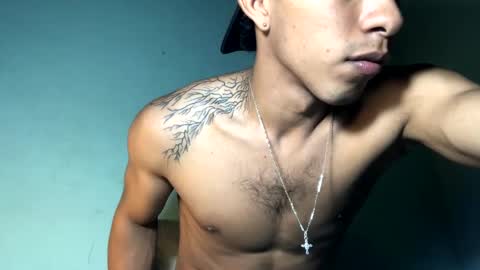 Snapshot of maximo_vega_new chatting on 02-01-25, 01:23 Maximo Aron Vega online show from 02-01-25, 01:23