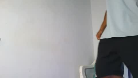 Maximo Aron Vega online show from 03-15-26, 05:30