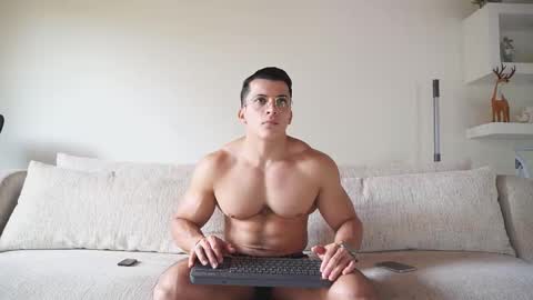 Sebastian online show from 11-07-25, 05:35