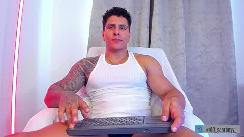 Maximoscott online show from 02-03-25, 02:13