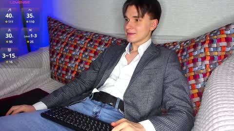 Max online show from 01-20-25, 03:59