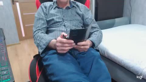 maximus3334 online show from 03-24-26, 10:53