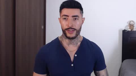 Snapshot of maximus_golden chatting on 12-17-24, 11:05 Independent Model online show from 12-17-24, 11:05