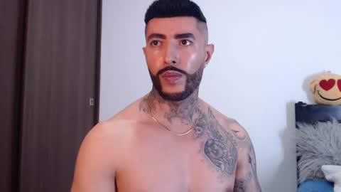 Snapshot of maximus_golden chatting on 01-12-25, 07:53 Independent Model online show from 01-12-25, 07:53