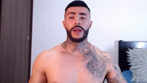 Snapshot of maximus_golden chatting on 02-08-25, 04:03 Independent Model online show from 02-08-25, 04:03