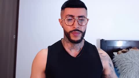 Snapshot of maximus_golden chatting on 02-09-25, 04:14 Independent Model online show from 02-09-25, 04:14