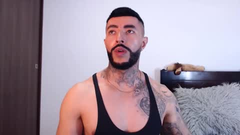 Snapshot of maximus_golden chatting on 02-19-25, 11:14 Independent Model online show from 02-19-25, 11:14