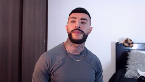 Snapshot of maximus_golden chatting on 03-02-25, 06:48 Independent Model online show from 03-02-25, 06:48