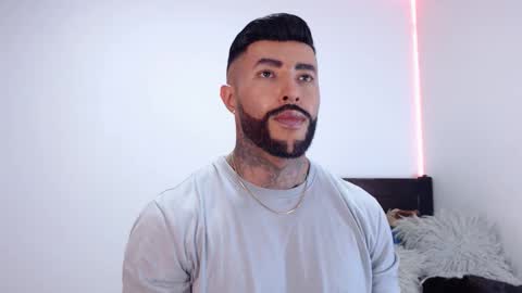 Snapshot of maximus_golden chatting on 10-09-25, 04:32 Independent Model online show from 10-09-25, 04:32