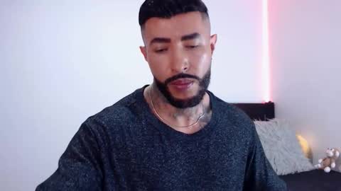 Snapshot of maximus_golden chatting on 10-14-25, 05:30 Independent Model online show from 10-14-25, 05:30