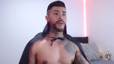 Snapshot of maximus_golden chatting on 10-30-25, 03:41 Independent Model online show from 10-30-25, 03:41