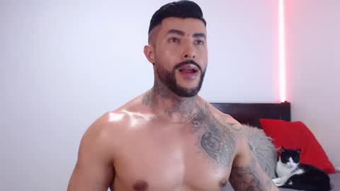 Snapshot of maximus_golden chatting on 11-07-25, 01:38 Independent Model online show from 11-07-25, 01:38