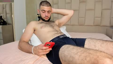 Maximus online show from 11-22-25, 05:39