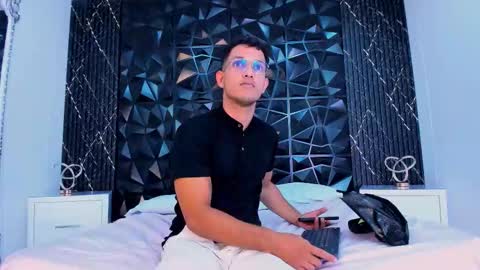 Snapshot of maxistanford chatting on 03-05-26, 11:34 maxistanford online show from 03-05-26, 11:34