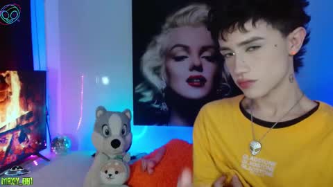 Max online show from 02-20-25, 04:07