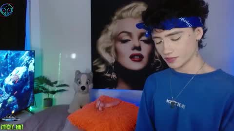 Max online show from 11-26-25, 07:42