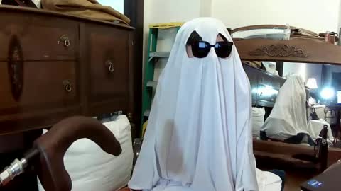 maxjr8008 online show from 10-30-25, 06:59