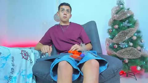 MAX online show from 12-15-24, 11:31