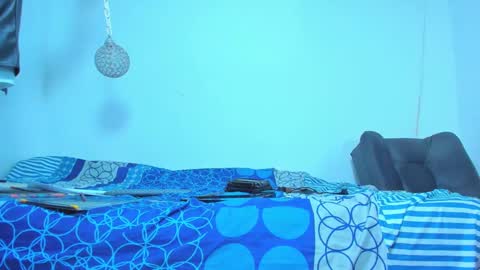 MAX online show from 12-31-24, 11:39