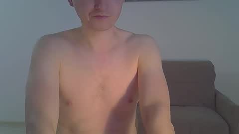 Snapshot of maxrelax90 chatting on 11-21-25, 08:51 maxrelax90 online show from 11-21-25, 08:51