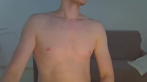 Snapshot of maxrelax90 chatting on 11-29-25, 09:51 maxrelax90 online show from 11-29-25, 09:51