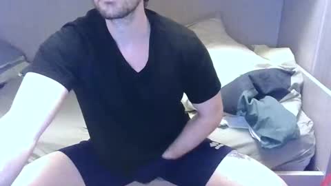 Snapshot of maxsperman1 chatting on 02-28-25, 06:20 MaxSperman online show from 02-28-25, 06:20