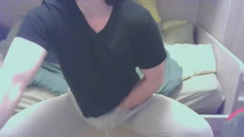 Snapshot of maxsperman1 chatting on 12-05-25, 08:05 MaxSperman online show from 12-05-25, 08:05