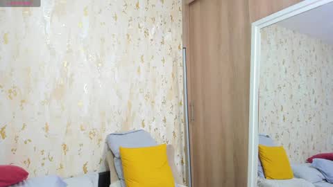 Snapshot of maxstrong01 chatting on 01-29-25, 01:05 Max online show from 01-29-25, 01:05