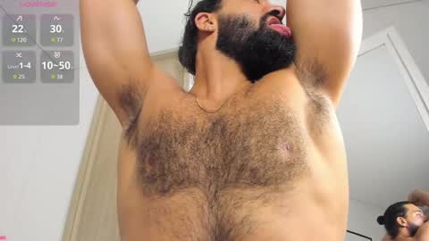 Snapshot of maxstrong01 chatting on 09-24-25, 04:05 Max online show from 09-24-25, 04:05