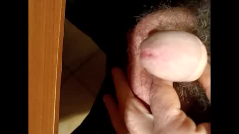 Max online show from 01-08-25, 06:31