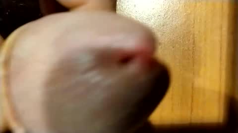 Max online show from 10-24-25, 05:09