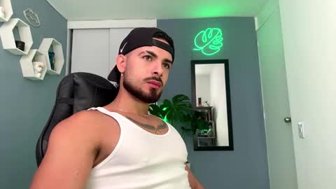 Maxi online show from 10-14-25, 05:58